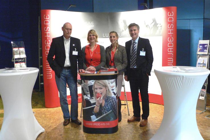 Wolfgang Röskamm, Gesa Behrends, Annika Schöbel, Thomas Lekscha und Hans-Peter Ratzke (nicht im Bild).