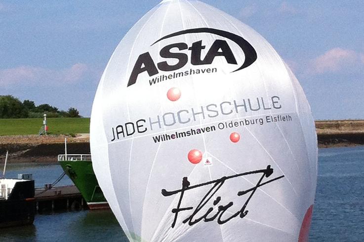 Meer-Nähe: Studierende der Jade Hochschule können die beiden Segelboote des AStA nutzen. Foto: AStA Wilhelmshaven