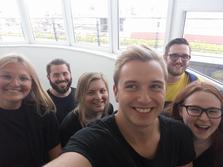 (v.l.) Carina, Ferdinand, Alena, Killian, Dennis und Vanessa wollen das Studentenleben in die Südstadt Wilhelmshavens tragen. (Foto: privat)