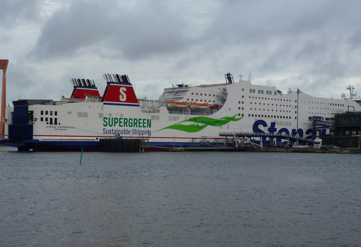 „Supergreen“ – Stena Germanica, die erste Fähre mit Methanol-Antrieb. <span>Foto: Holocher</span>