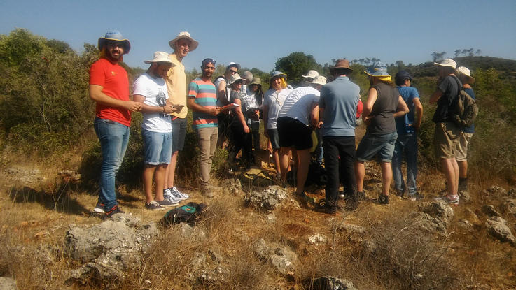 Das Team aus Oldenburg und Haifa an einem der Messpunkte.<span>Foto: Jörg Reinking/Jade HS</span>