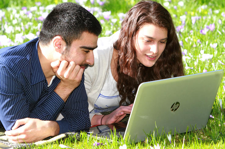 Mit der Online-Bewerbung können sich Studieninteressierte jetzt einen Studienplatz zum kommenden Wintersemester sichern.<span>Foto: Piet Meyer/Jade HS</span>