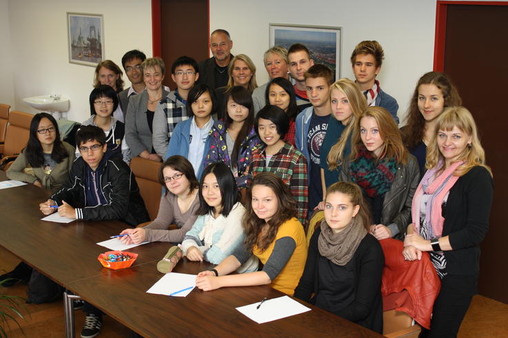 Am 1. Oktober wurden die ausländischen Schüler vom Vizepräsidenten der Jade Hochschule, Prof. Dr. Uwe Weithöner, und dem International Office Team herzlich an der Jade Hochschule willkommen geheißen.