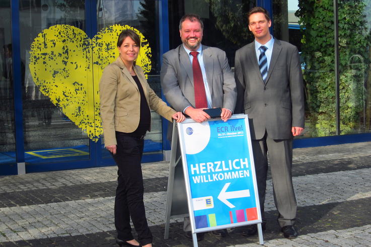 Das Projektteam (v.l.)  Kerstin Schach (Kraft Foods), Prof. Dr. Stephan Kull und Projektmitarbeiter Phillip Hübner (beide Jade Hochschule).