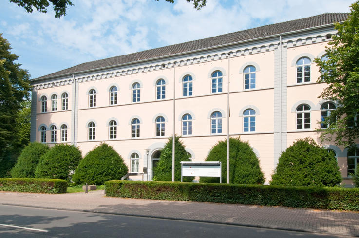 Das Hauptgebäude am Studienort Oldenburg.