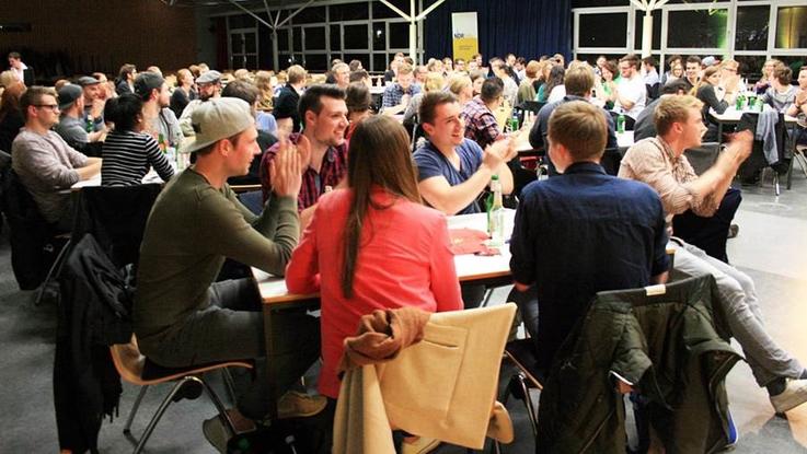 Volles Haus in der Aula der Jade Hochschule.