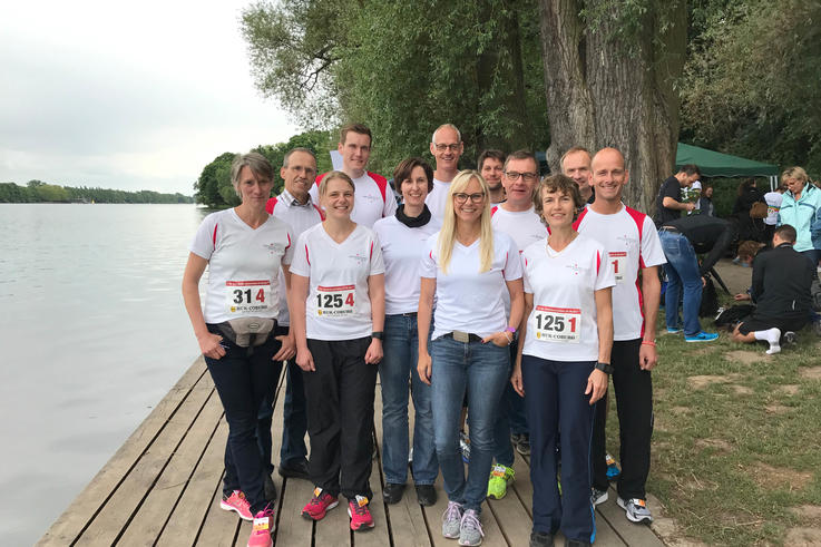 Schlechtes Wetter, gute Stimmung: Die Jade Runners beim diesjährigen Behördenmarathon.