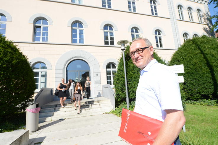 Amtsantritt: Prof. Dr. Manfred Weisensee ist der neue Präsident der Jade Hochschule. <span>Foto: Torsten von Reeken</span>