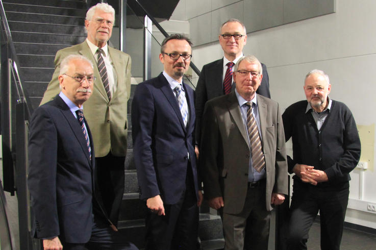 v.l. Jürgen Thiedemann, Prof. Dr. Dieter Godel, Markus Bulla, Präsident Prof. Dr. Manfred Weisensee, Rudolf Schulze, Vizepräsident Prof. Dr. Uwe Weithöner, (auf dem Bild fehlt das Vorstandsmitglied Rüdiger Nietiedt).