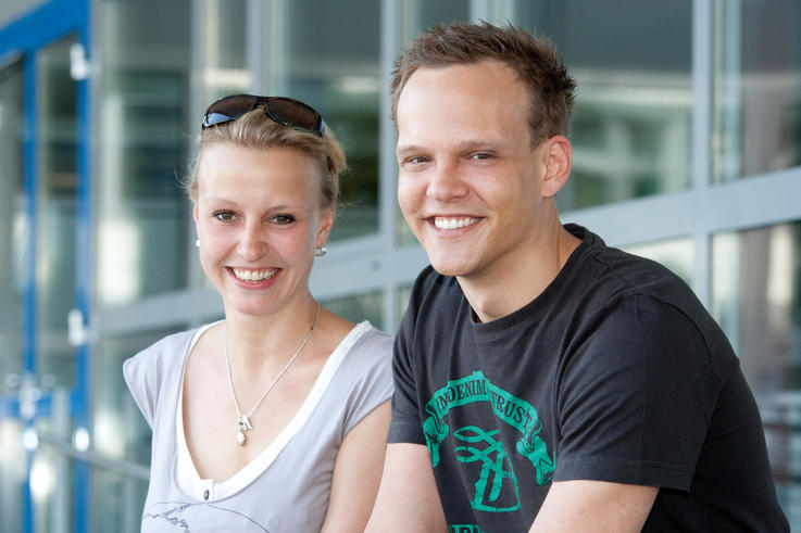 Unkompliziert und auf Augenhöhe unterstützen die Mentorinnen und Mentoren die Studienanfängerinnen und -anfänger. Foto: Sonja Irouschek