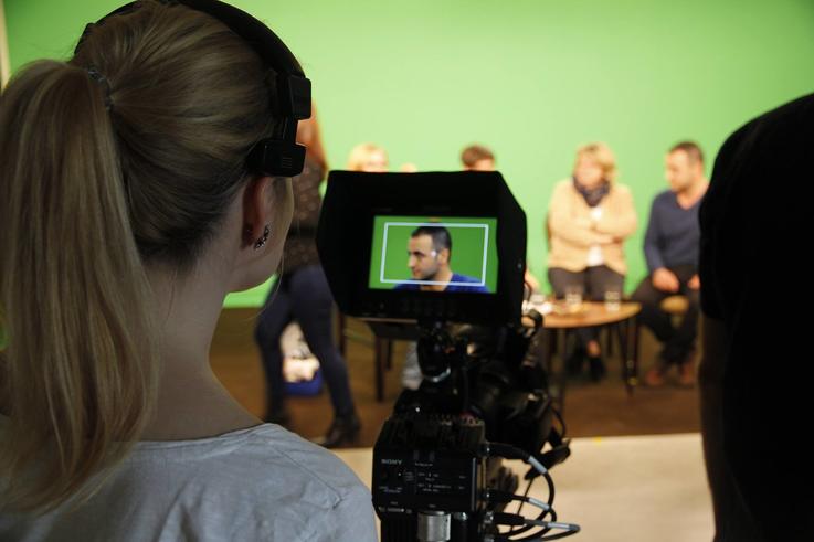 Aufnahme der Sendung; im Bild Studiogast Murat Haj Abdo